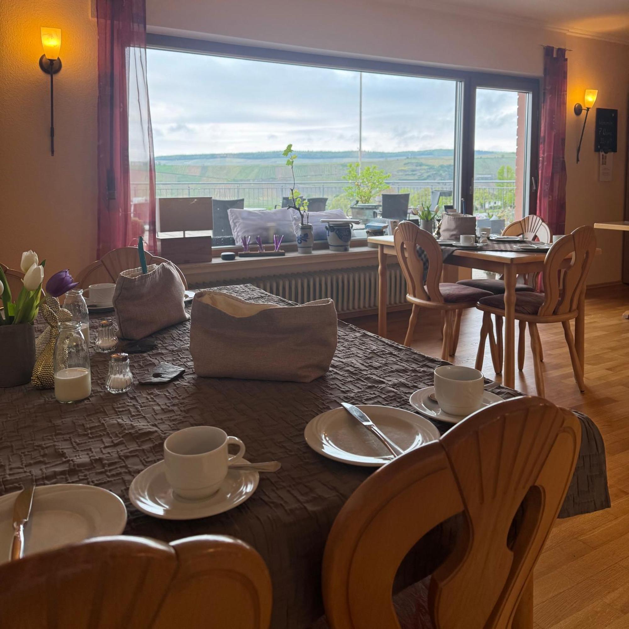 ブラウンエーベルク Weingut Tiliahof Bed & Breakfast エクステリア 写真